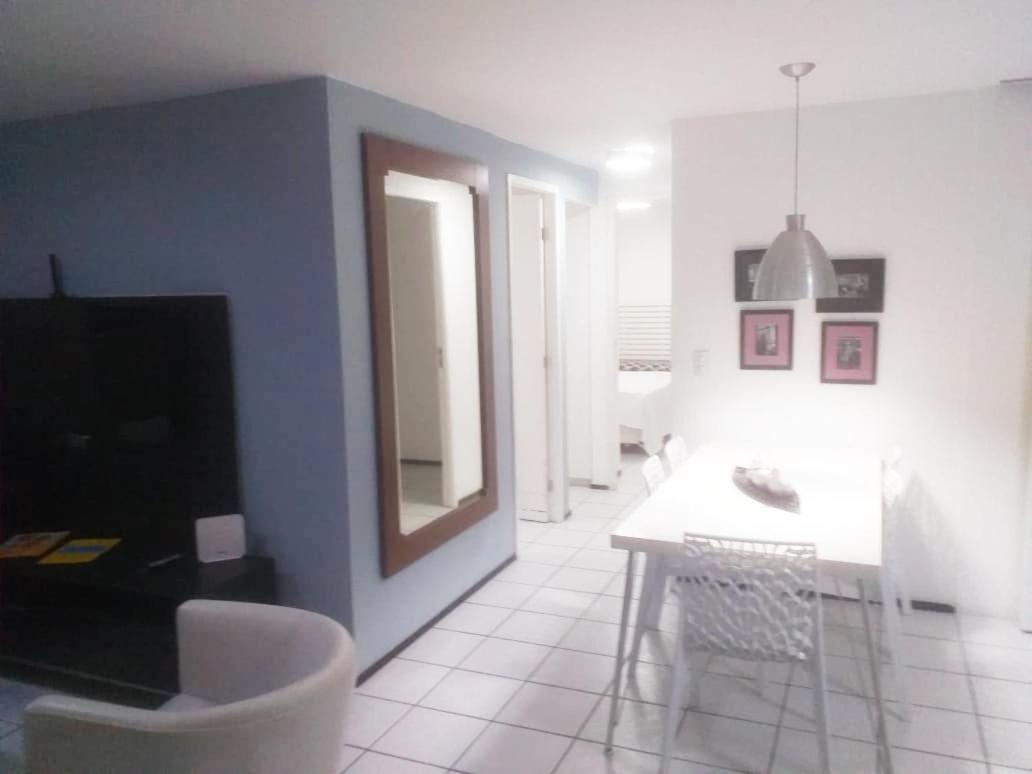 Apartamento Meireles Com Ofice *