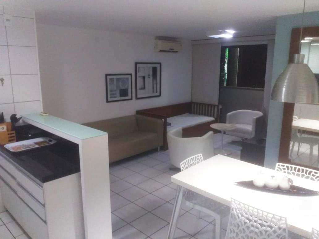 Apartamento Apartamento Meireles Com Ofice
